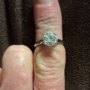 Elegant Sterling Silver Ring with Cubic Zirconia